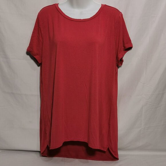 🦋3/$20 Oversized Coral Tee Size XL #76 - Picture 1 of 7
